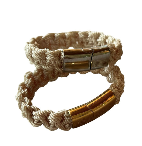 Urban Survival Bracelet